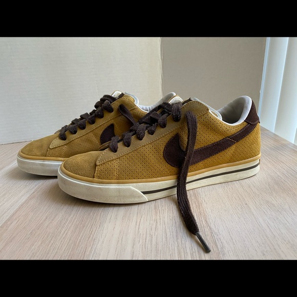 nike sb dunk low shanghai 2